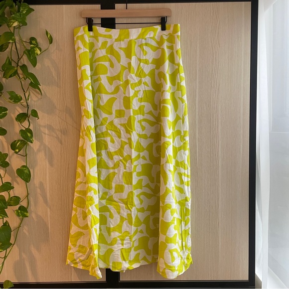 Artist Patterned MIDI Skirt - Picture 1 of 2